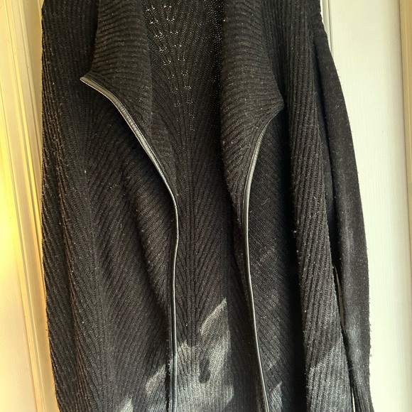 Vince cashmere and wool leather trimmed cardigan size S - Picture 3 of 3
